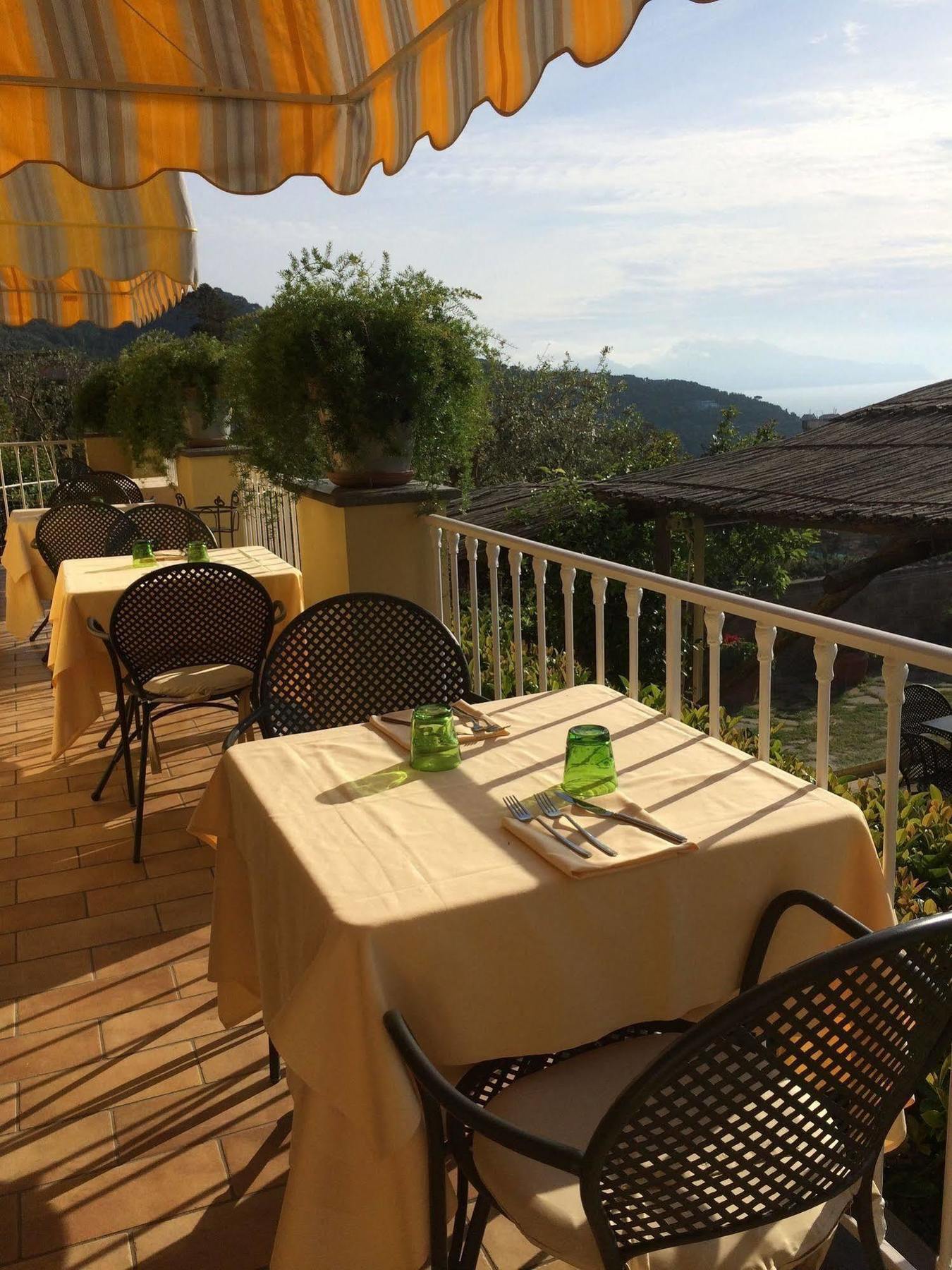 Relais Il Pennino 2* Massa Lubrense